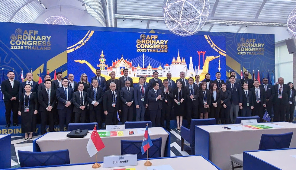 Chủ tịch AFF cảm ơn Chủ tịch VFF Trần Quốc Tuấn tại sự kiện quan trọng của b&oacute;ng đ&aacute; khu vực- Ảnh 3.