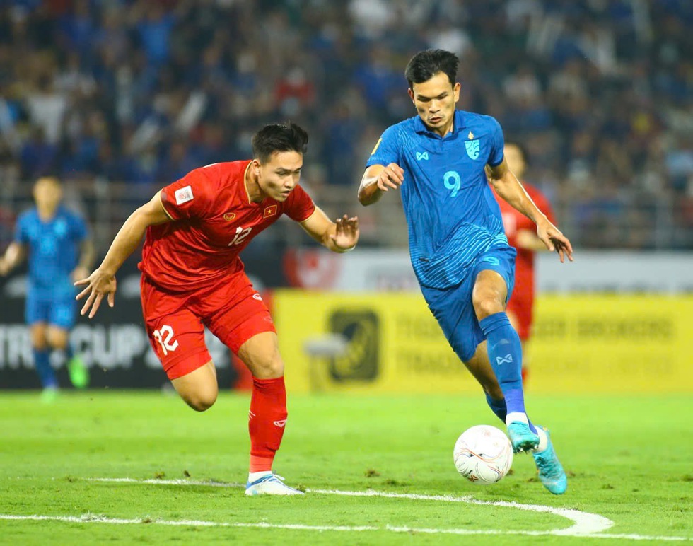 N&oacute;ng: Th&aacute;i Lan ch&iacute;nh thức dời địa điểm thi đấu v&igrave; lũ lụt, U.23 Việt Nam đ&aacute; ở Bangkok- Ảnh 1.