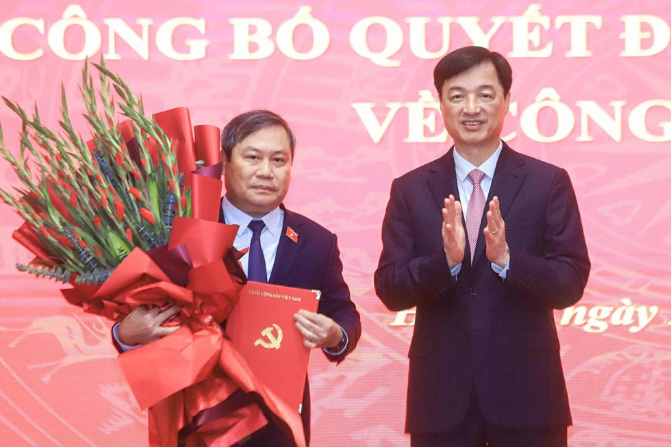 &Ocirc;ng Vũ Đại Thắng l&agrave;m Ph&oacute; b&iacute; thư Th&agrave;nh ủy H&agrave; Nội- Ảnh 1.