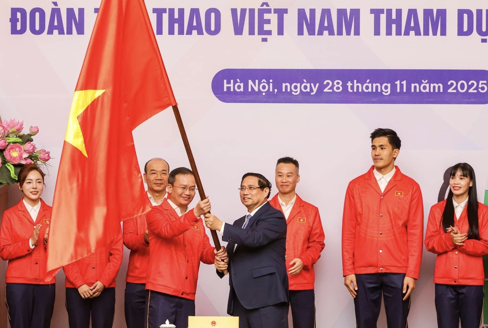 Thủ tướng Phạm Minh Chính chúc đoàn thể thao Việt Nam viết tiếp trang sử vàng chói lọi tại SEA Games 33- Ảnh 3.