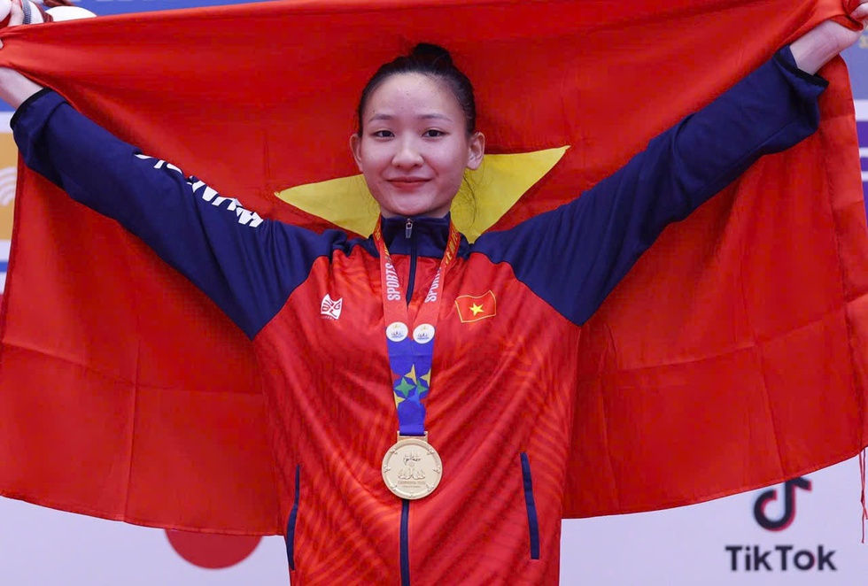 Mỹ Tâm và Đinh Thị Hương hái vàng karate cả 2 kỳ SEA Games, tài sắc vẹn toàn!- Ảnh 2.