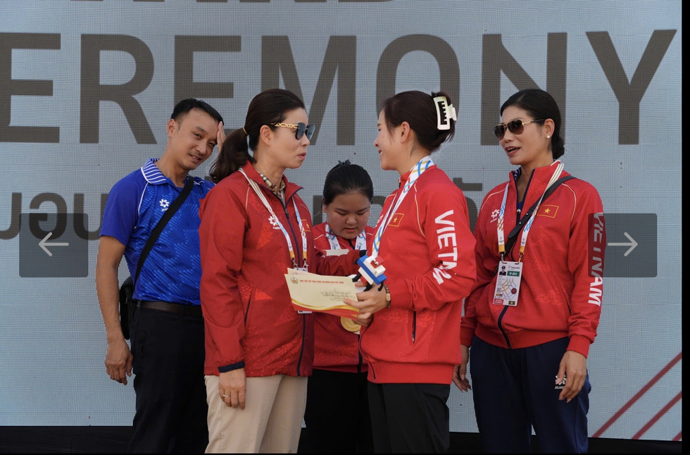 Trịnh Thu Vinh v&agrave; Nguyễn Ngọc Tr&acirc;m v&agrave;o bi&ecirc;n chế ng&agrave;nh c&ocirc;ng an sau SEA Games 33- Ảnh 1.