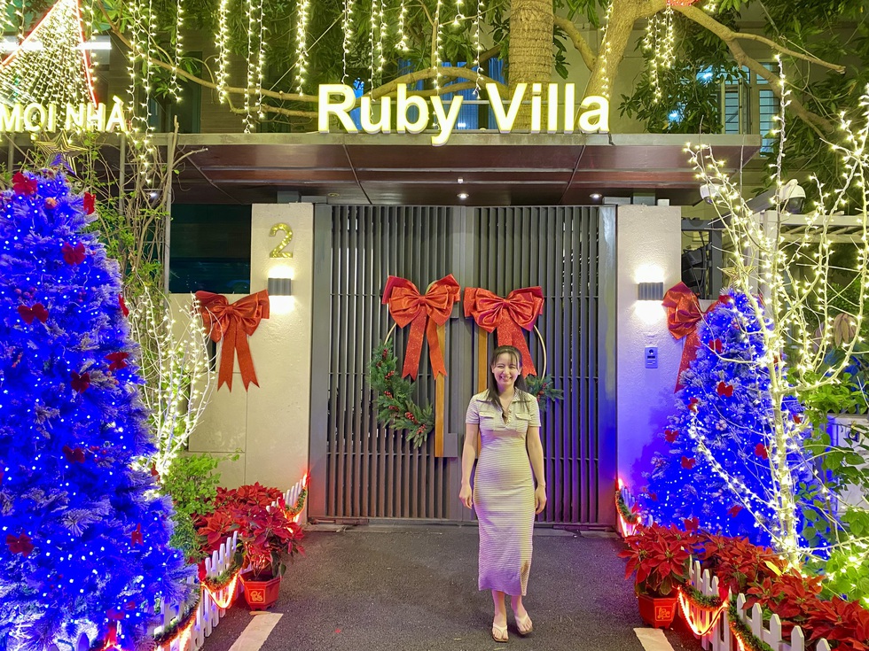 Chụp ảnh Gi&aacute;ng sinh ở &lsquo;phố nh&agrave; gi&agrave;u&rsquo;- Ảnh 12.