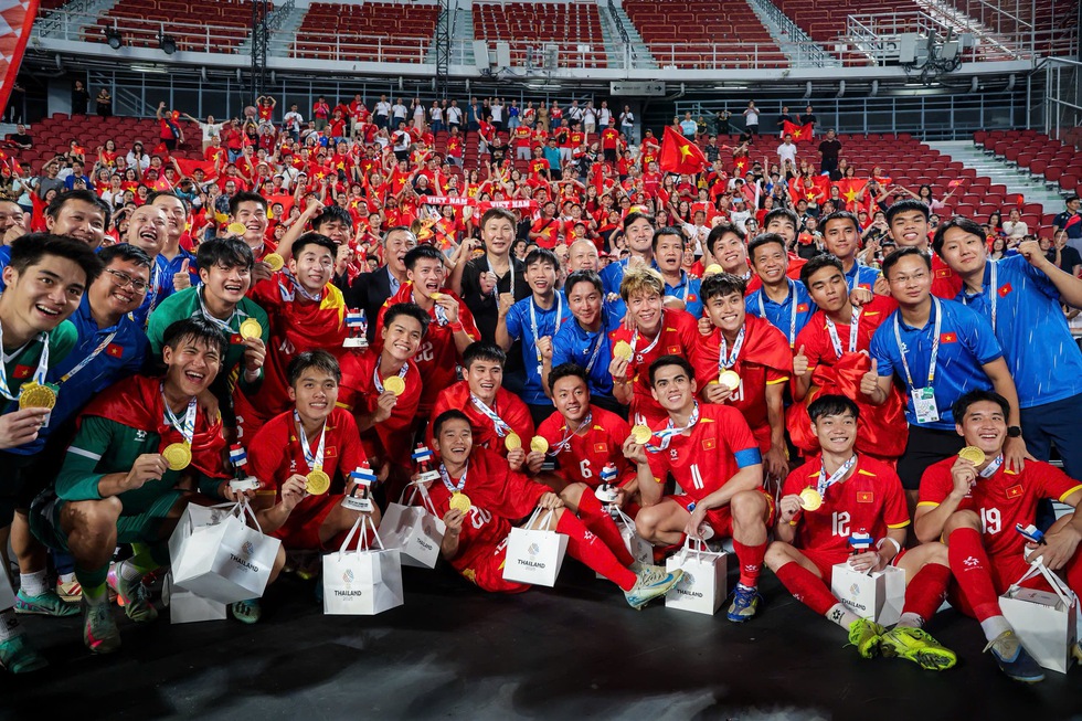 M&agrave;n ngược d&ograve;ng lịch sử đưa U.22 Việt Nam trở lại ngai v&agrave;ng - Ảnh 5.