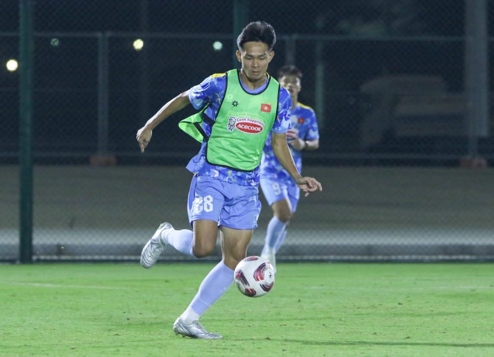 Đ&acirc;u l&agrave; những qu&acirc;n b&agrave;i b&iacute; mật của HLV Kim tại ch&acirc;u &Aacute;, U.23 Việt Nam r&aacute;o riết tăng cường độ - Ảnh 4.