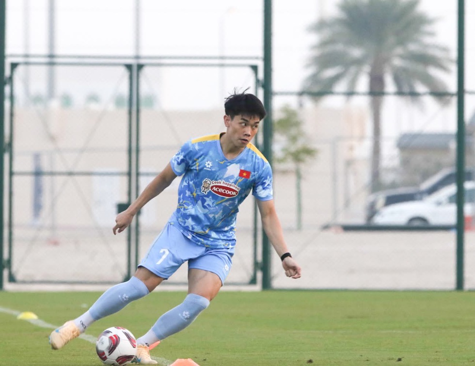 Đình Bắc lần đầu tiên phát ngôn sau khi giành Quả bóng bạc Việt Nam, khiêm tốn và chân thành…- Ảnh 3.