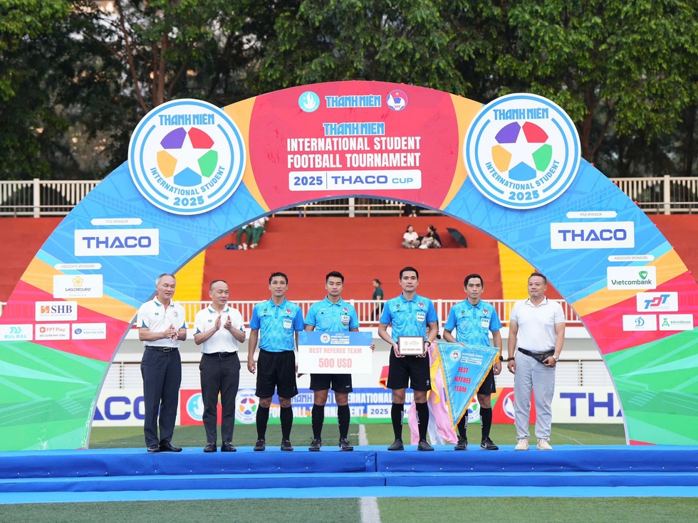 Bùng nổ niềm vui vô địch, hàng loạt giải thưởng TNSV quốc tế đã có chủ- Ảnh 6.
