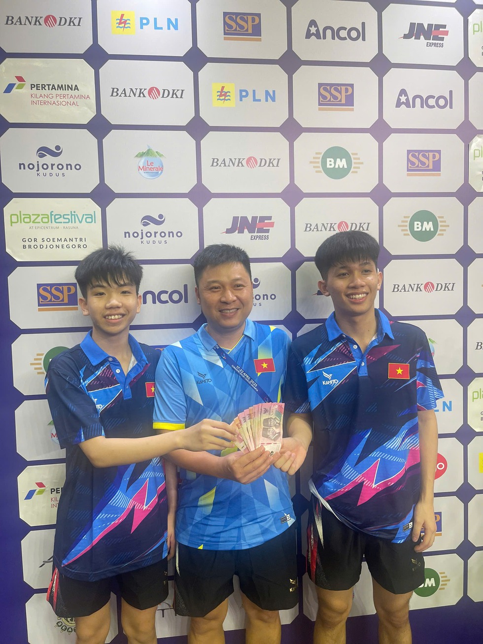 Việt Nam xuất sắc gi&agrave;nh HCV U.15 Đ&ocirc;ng Nam &Aacute;: B&oacute;ng b&agrave;n CAND-T&T gặt h&aacute;i tr&aacute;i ngọt- Ảnh 4.