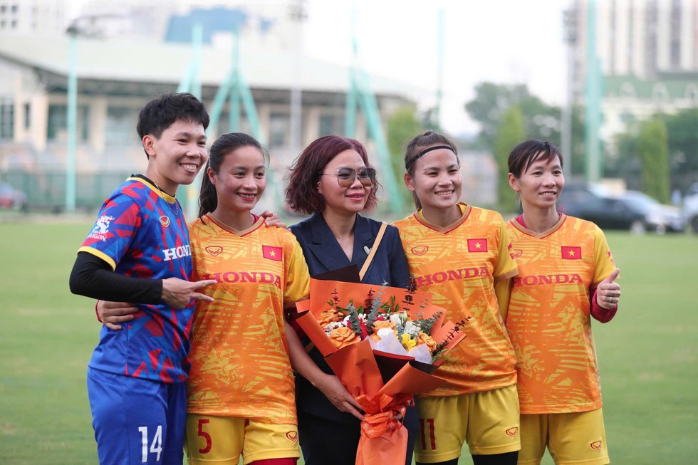 Khi nào đội tuyển nữ Việt Nam có cầu thủ nhập tịch, Chelsea Lê song hành cùng Huỳnh Như?- Ảnh 1.