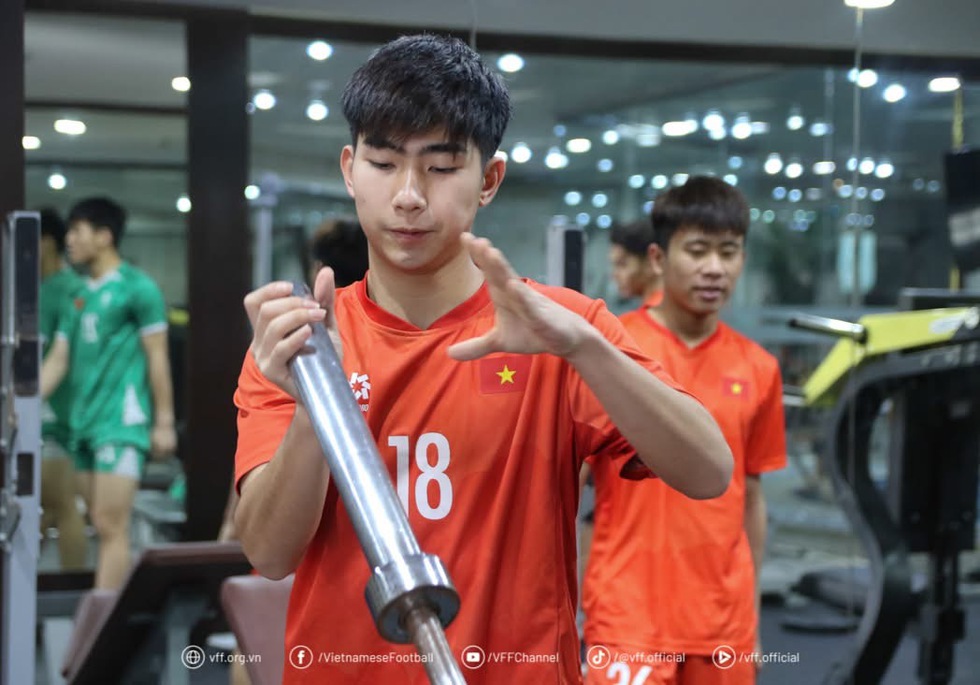 U.17 Việt Nam làm 'chấn động' báo Hàn Quốc, truyền thông Nhật Bản dành những lời có cánh- Ảnh 6. U.17 Việt Nam làm 'chấn động' báo Hàn Quốc, truyền thông Nhật Bản dành những lời có cánh- Ảnh 6.