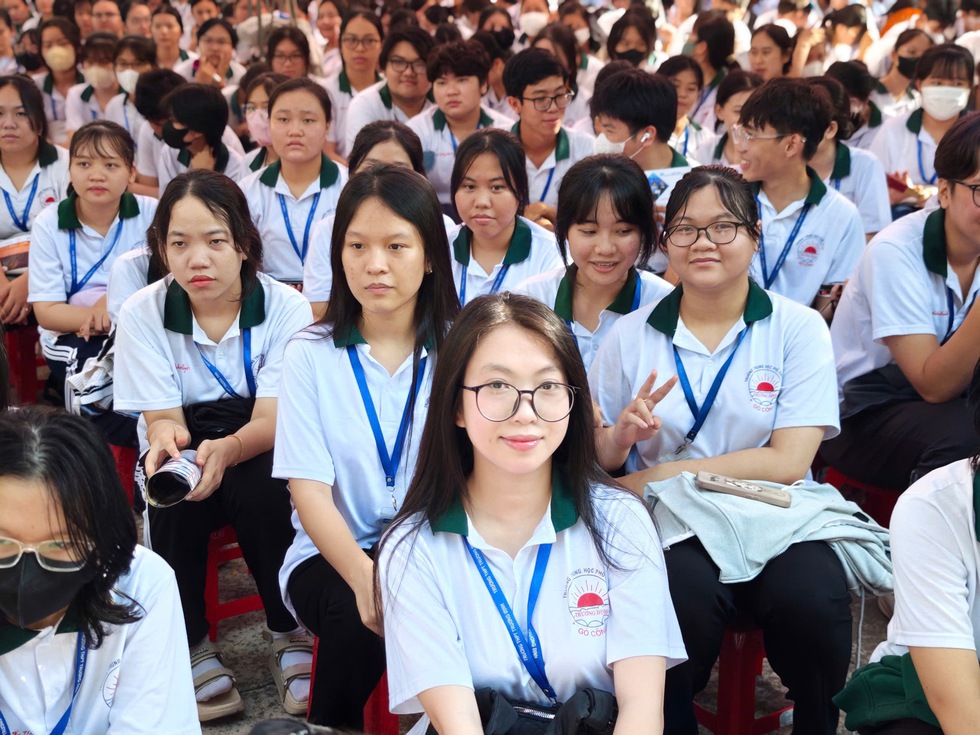 Bí quyết ôn thi tốt nghiệp THPT đạt điểm cao: Hội nhập kinh tế quốc tế Bí quyết ôn thi tốt nghiệp THPT đạt điểm cao: Hội nhập kinh tế quốc tế