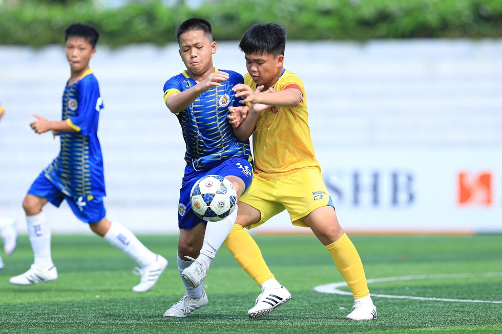 Giải U.13 T&T Cup 2025: Kết nối hệ sinh thái bóng đá trẻ Việt Nam- Ảnh 2. Giải U.13 T&T Cup 2025: Kết nối hệ sinh thái bóng đá trẻ Việt Nam- Ảnh 2.