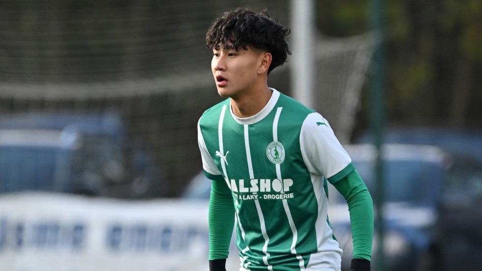 U.22 Việt Nam xuất hiện ‘cánh chim’ rất lạ: Tiền đạo Việt kiều Czech, thầy Kim tạm ‘nhường’ chức U.22 Việt Nam xuất hiện ‘cánh chim’ rất lạ: Tiền đạo Việt kiều Czech, thầy Kim tạm ‘nhường’ chức