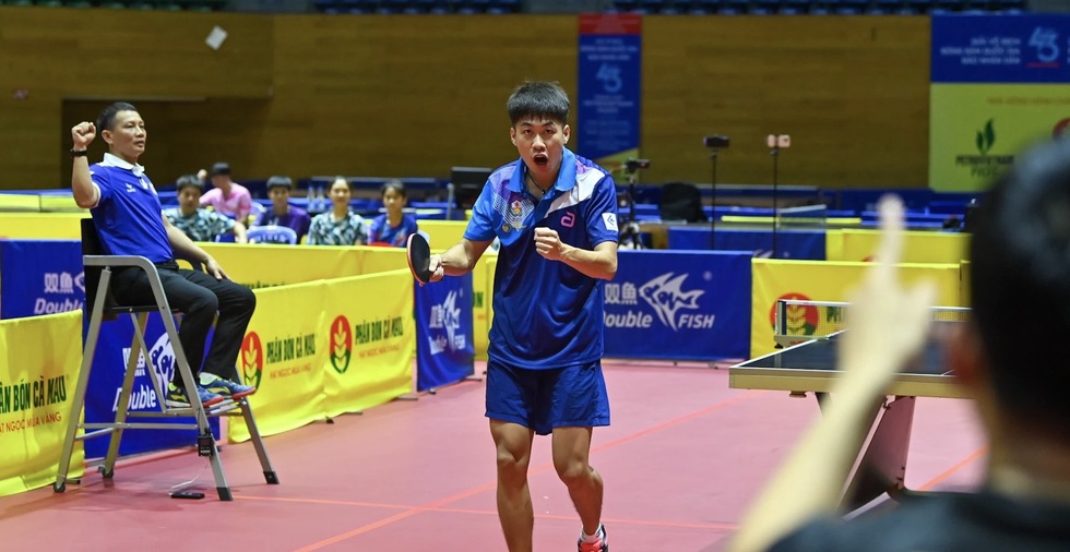 Ngôi sao bóng bàn CAND T&T gây sốc, thắng ngoạn mục cựu vô địch SEA Games- Ảnh 4. Ngôi sao bóng bàn CAND T&T gây sốc, thắng ngoạn mục cựu vô địch SEA Games- Ảnh 4.
