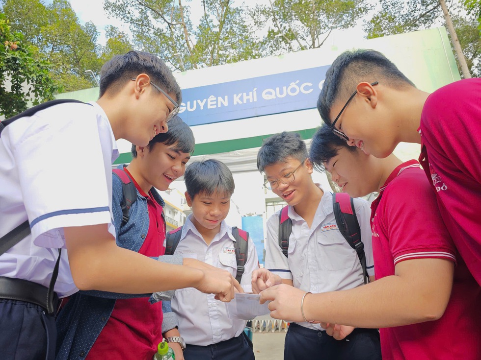 Thí sinh thi lớp 10 Phổ thông Năng khiếu với cấu trúc đề thi ra sao?- Ảnh 3. Thí sinh thi lớp 10 Phổ thông Năng khiếu với cấu trúc đề thi ra sao?- Ảnh 3.