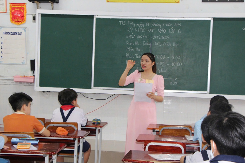 Công bố đề khảo sát tuyển sinh lớp 6 vào 3 trường nóng tại TP.HCM Công bố đề khảo sát tuyển sinh lớp 6 vào 3 trường nóng tại TP.HCM