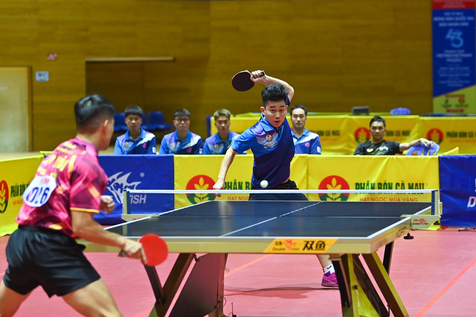 រឿង ឡឺ ឌិញ ឌឹក លោក ហៀង បានរក្សាក្តីសុបិនដ៏អស្ចារ្យនៃកីឡាវាយកូនឃ្លីលើតុ! - រូបថត ២.