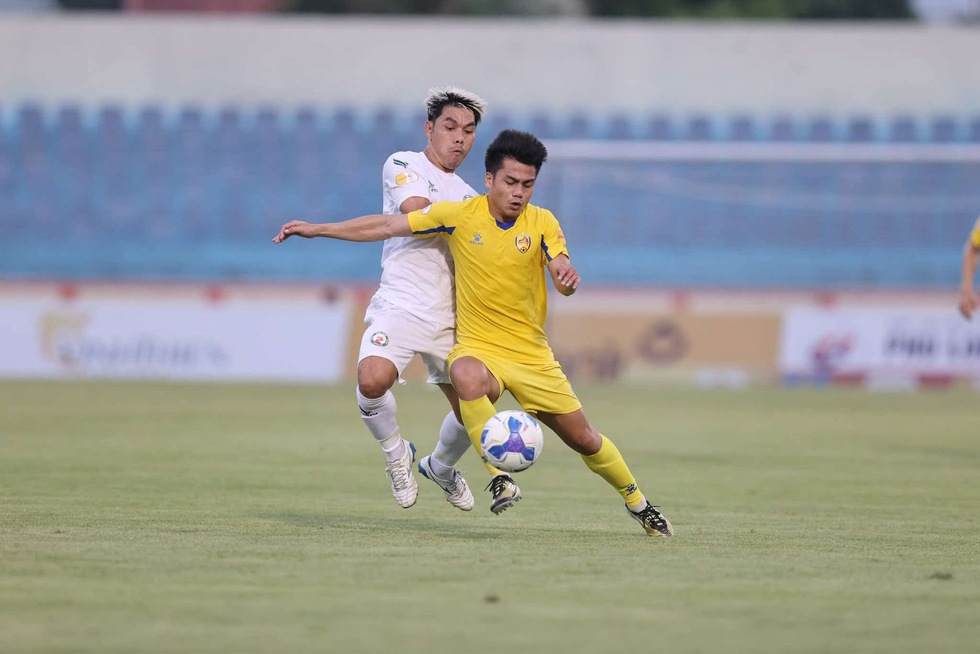Lịch thi đấu V-League hôm nay: Quảng Nam nếu thua đội CAHN, sẽ gặp ‘ác mộng’- Ảnh 2. Lịch thi đấu V-League hôm nay: Quảng Nam nếu thua đội CAHN, sẽ gặp ‘ác mộng’- Ảnh 2.