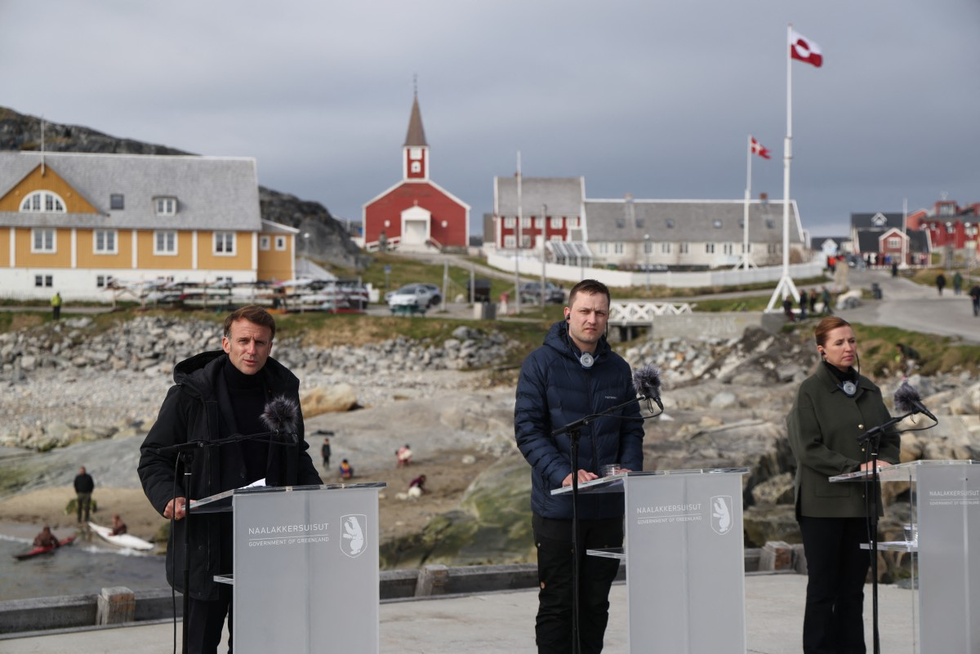 Tổng thống Pháp tới Greenland: đi gần để nhằm xa Tổng thống Pháp tới Greenland: đi gần để nhằm xa