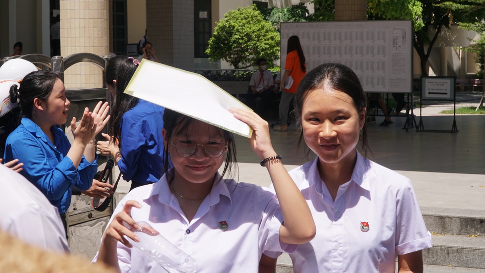 Đ&agrave; Nẵng c&ocirc;ng bố điểm chuẩn lớp 10: THPT Phan Ch&acirc;u Trinh dẫn đầu với 35,5 điểm- Ảnh 1.