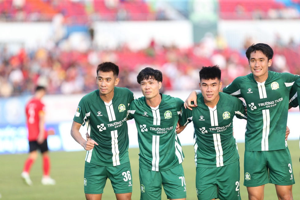 Công Phượng ghi dấu ấn sắc nét, Bình Phước thắng đậm: Đá play-off tìm suất thăng hạng V-League- Ảnh 6.