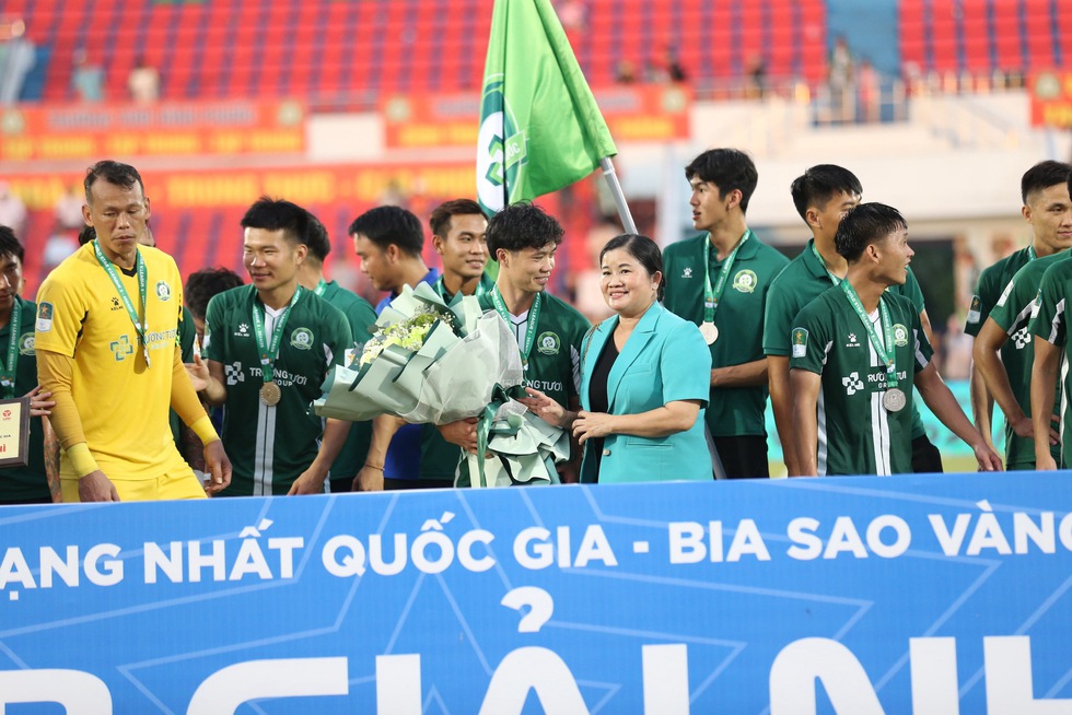 Công Phượng ghi dấu ấn sắc nét, Bình Phước thắng đậm: Đá play-off tìm suất thăng hạng V-League- Ảnh 2.