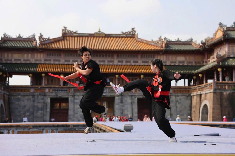 Tinh hoa võ học xứ Huế: 'Cao thủ Đại nội' truyền võ ra công chúng- Ảnh 2. Tinh hoa võ học xứ Huế: 'Cao thủ Đại nội' truyền võ ra công chúng- Ảnh 2.