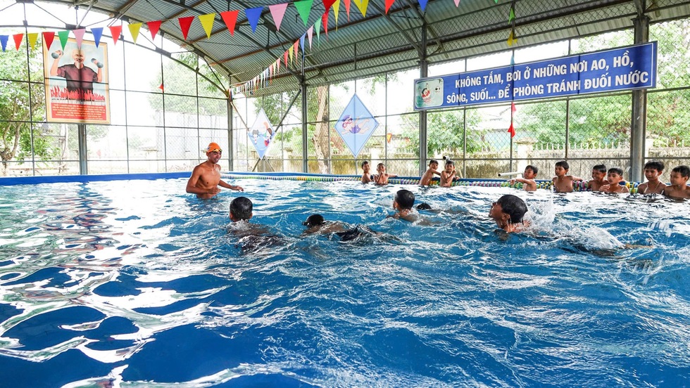 Phòng chống đuối nước, chuyện không bao giờ cũ: Những giải pháp khả thi- Ảnh 2. Phòng chống đuối nước, chuyện không bao giờ cũ: Những giải pháp khả thi- Ảnh 2.