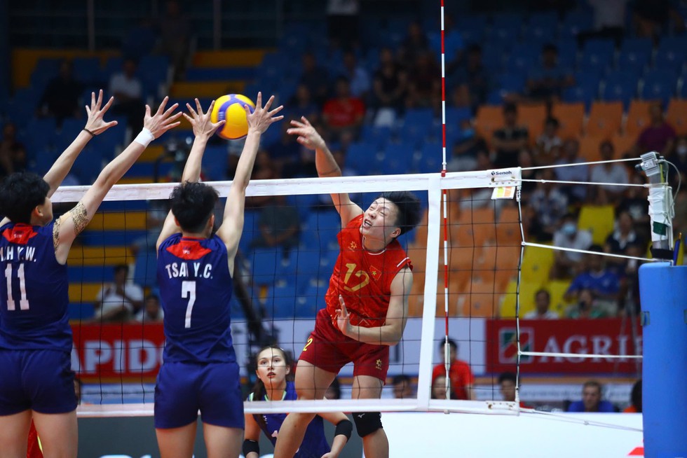 Bảng xếp hạng giải bóng chuyền VTV Cup mới nhất: Tình cảnh trái ngược đội chủ nhà Bảng xếp hạng giải bóng chuyền VTV Cup mới nhất: Tình cảnh trái ngược đội chủ nhà