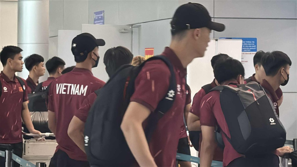 U.23 Việt Nam lên đường dự giải U.23 Đông Nam Á: Quyết mang cúp trở về- Ảnh 12. U.23 Việt Nam lên đường dự giải U.23 Đông Nam Á: Quyết mang cúp trở về- Ảnh 12.
