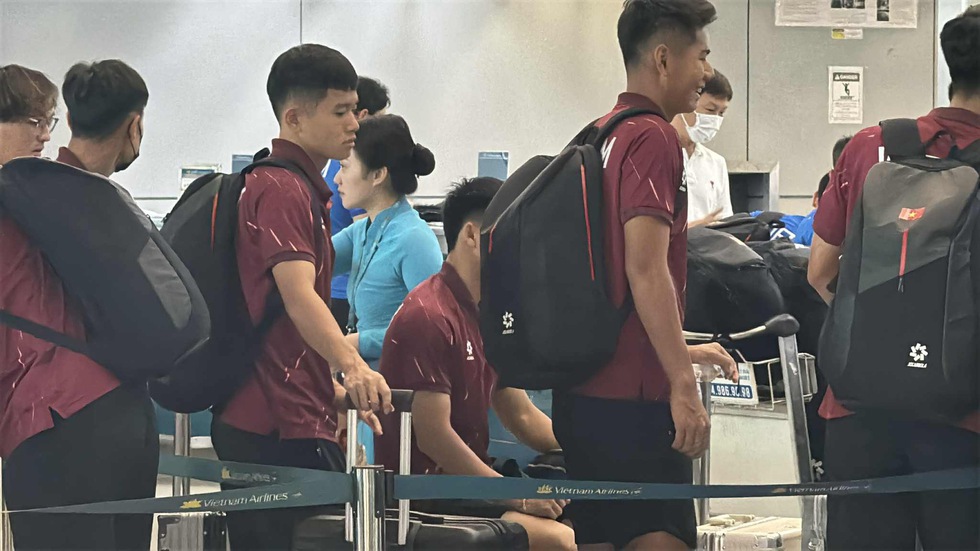U.23 Việt Nam lên đường dự giải U.23 Đông Nam Á: Quyết mang cúp trở về- Ảnh 14. U.23 Việt Nam lên đường dự giải U.23 Đông Nam Á: Quyết mang cúp trở về- Ảnh 14.