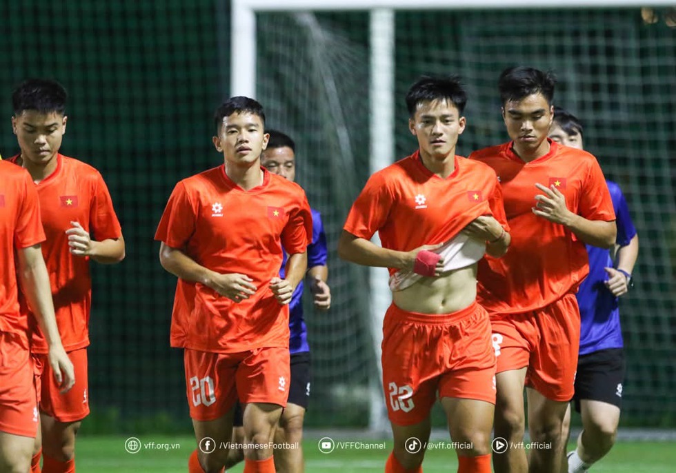 U.23 Việt Nam định vị lại ch&iacute;nh m&igrave;nh- Ảnh 4.