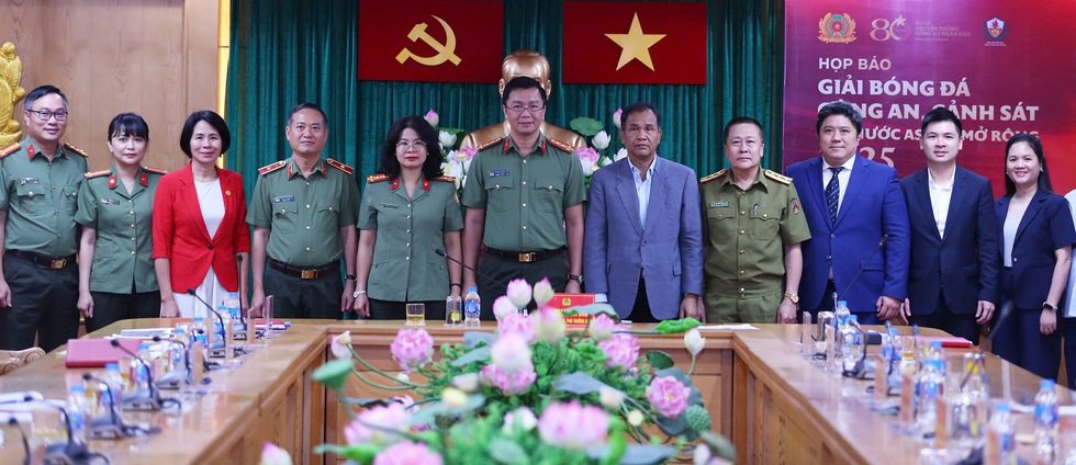 30.000 USD cho đội vô địch giải bóng đá Công an - Cảnh sát ASEAN mở rộng- Ảnh 3.