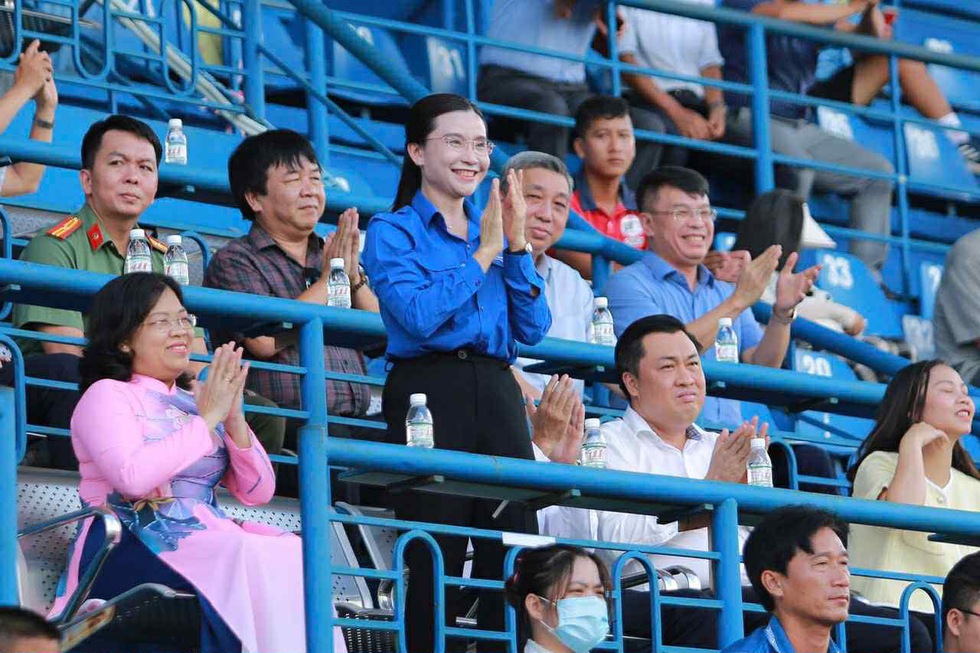 Sôi nổi khai mạc giải bóng đá thiếu niên U.13 toàn quốc Yamaha Cup 2025