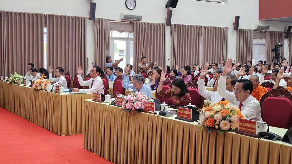 Vĩnh Long bố trí hơn 237 tỉ đồng hỗ trợ cán bộ đi làm xa nhà