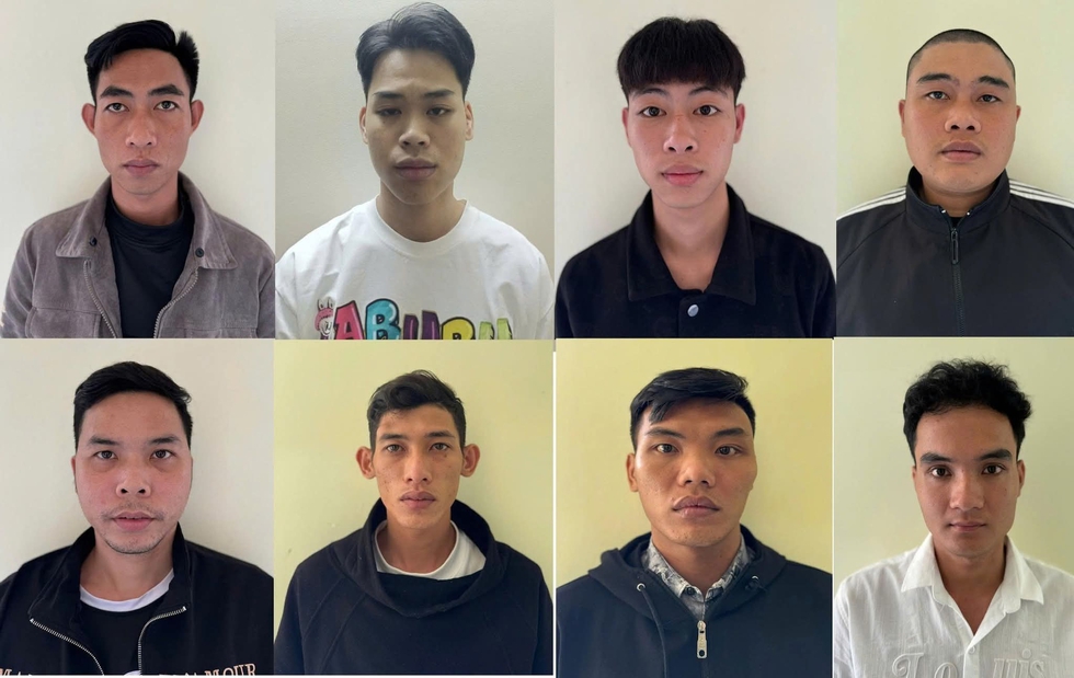 Quảng Trị: Khởi tố 26 bị can trong đường dây dùng ‘ảnh nóng giả’ để tống tiền Quảng Trị: Khởi tố 26 bị can trong đường dây dùng ‘ảnh nóng giả’ để tống tiền
