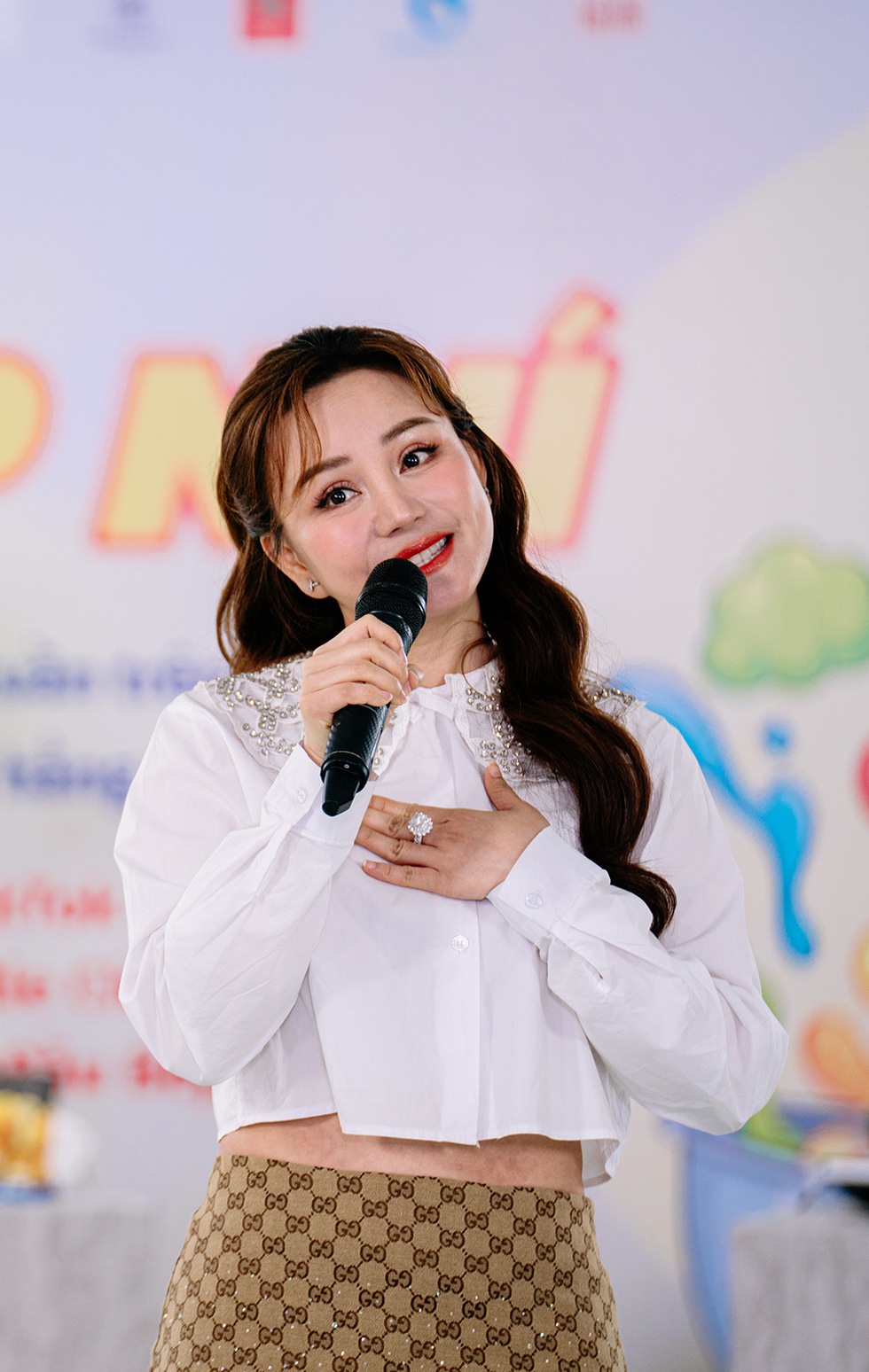 Vy Oanh, Dương Cẩm Lynh bày tỏ kỳ vọng ở con trai Vy Oanh, Dương Cẩm Lynh bày tỏ kỳ vọng ở con trai