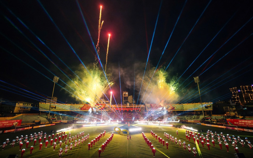 Thủ tướng Phạm Minh Ch&iacute;nh dự lễ khai mạc giải b&oacute;ng đ&aacute; C&ocirc;ng an-Cảnh s&aacute;t ASEAN- Ảnh 13.