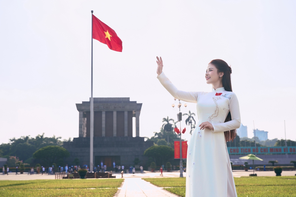 Dương Ho&agrave;ng Yến ra mắt MV, kh&ocirc;ng &aacute;p lực khi bị so s&aacute;nh- Ảnh 1.