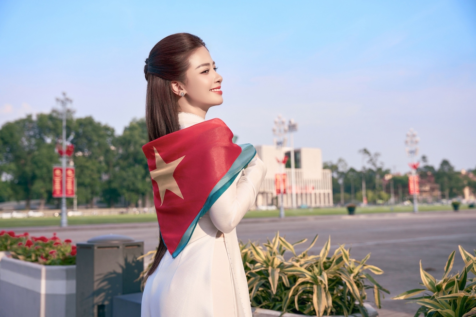 Dương Ho&agrave;ng Yến ra mắt MV, kh&ocirc;ng &aacute;p lực khi bị so s&aacute;nh- Ảnh 2.