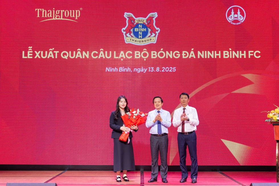 Lộ diện nữ Chủ tịch CLB Ninh Bình, mục tiêu tốp 3 V-League cùng dàn nhân sự ‘sang xịn mịn’- Ảnh 3.