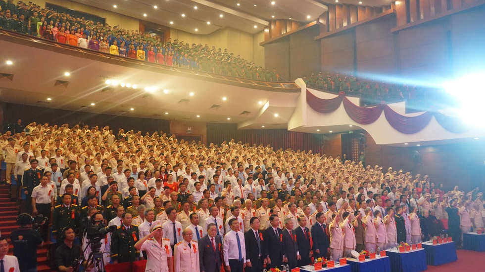 Đà Nẵng hướng tới trung tâm tài chính tầm châu Á, Công an giữ vai trò 'lá chắn thép'- Ảnh 1.