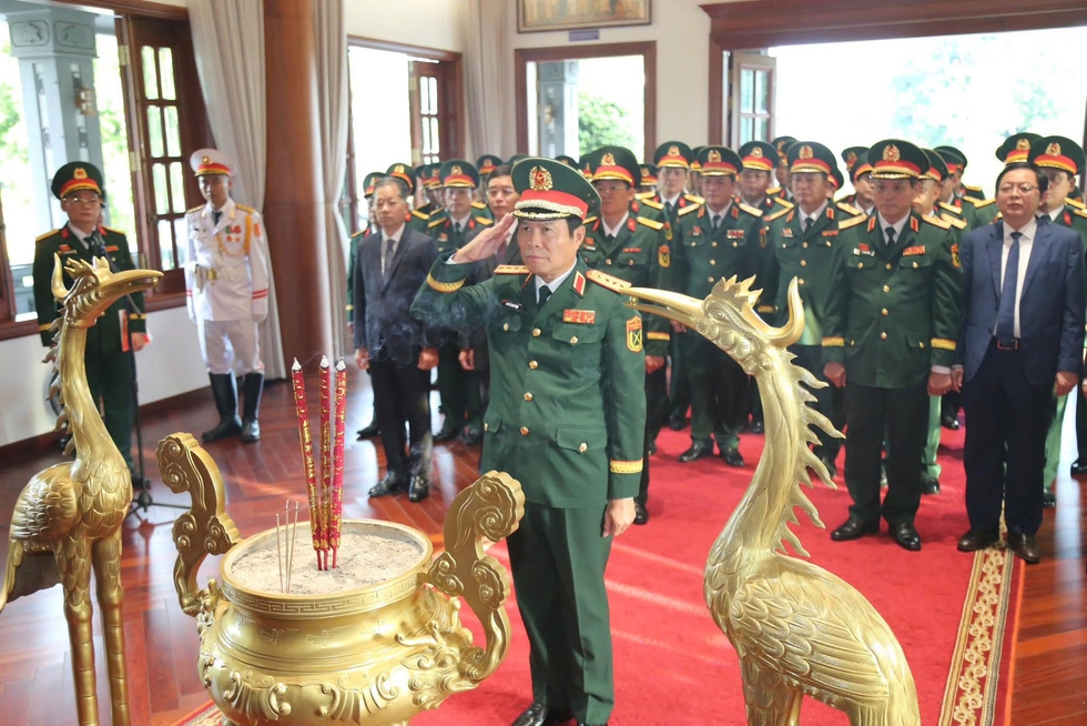Đảng bộ Quân khu 5: Vững 'thế trận lòng dân', mạnh sẵn sàng chiến đấu - Ảnh 1.
