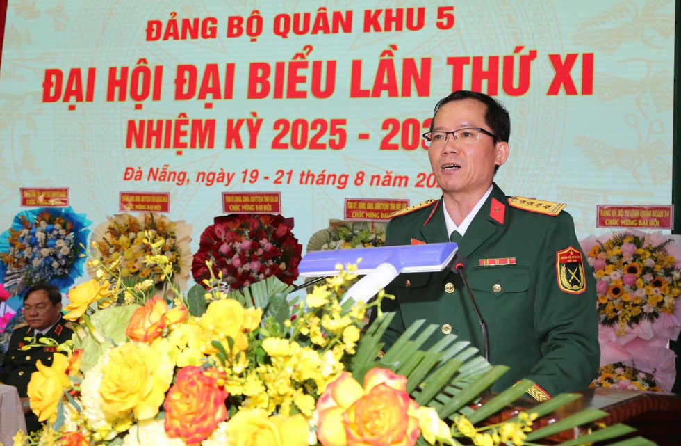 Đảng bộ Quân khu 5: Vững 'thế trận lòng dân', mạnh sẵn sàng chiến đấu - Ảnh 3.