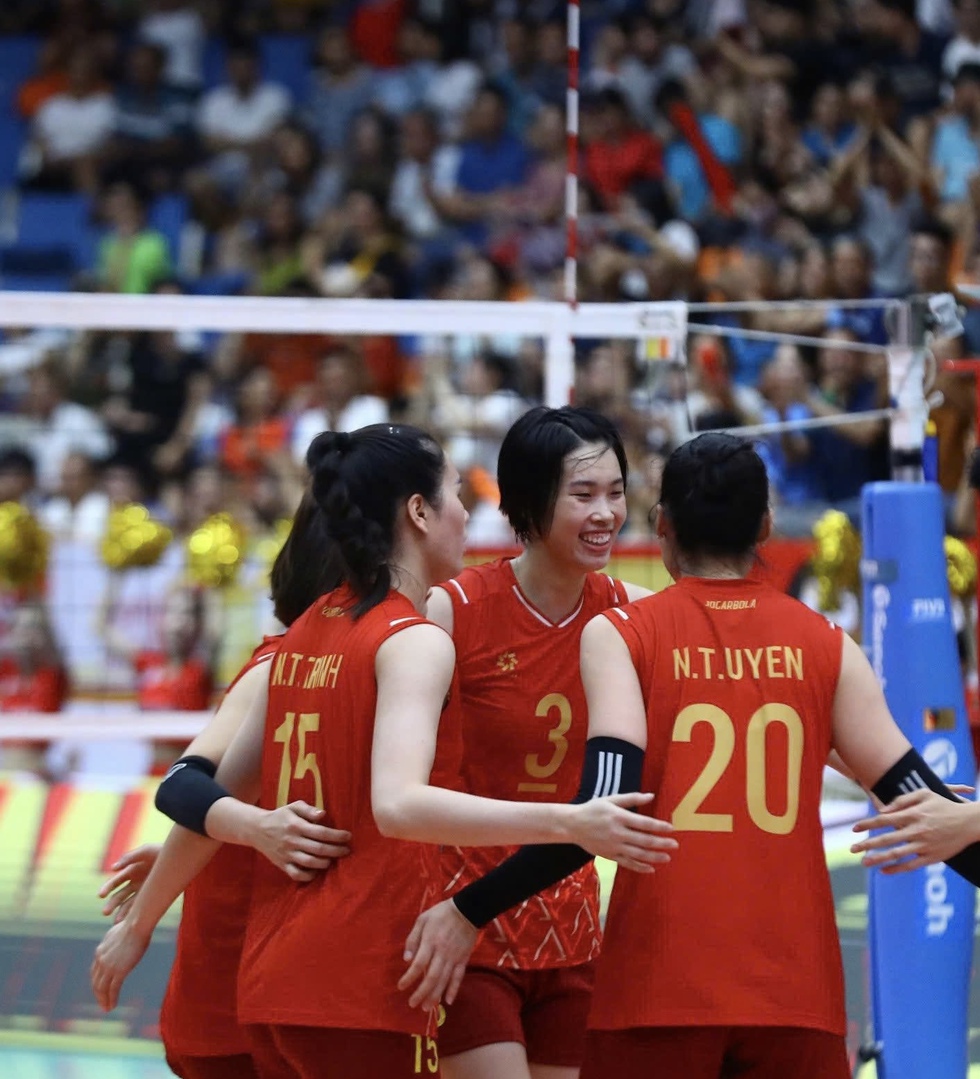 Giải bóng chuyền nữ thế giới ‘trắng sóng’ tại Việt Nam, khán giả than thở: Xem trực tiếp ở đâu?- Ảnh 2.