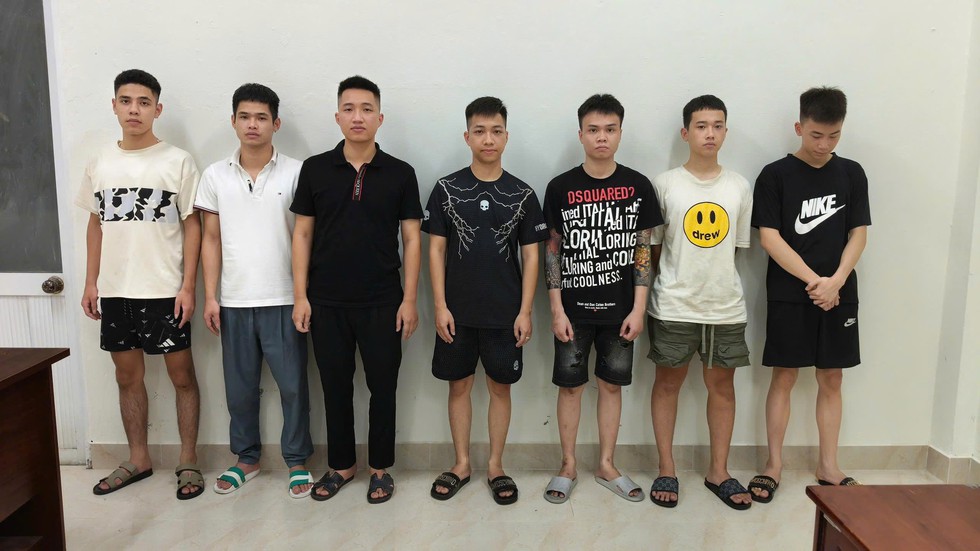 Đà Nẵng: Triệt phá đường dây 'tín dụng đen' công nghệ cao, dùng iCloud siết nợ- Ảnh 1. Đà Nẵng: Triệt phá đường dây 'tín dụng đen' công nghệ cao, dùng iCloud siết nợ- Ảnh 1.