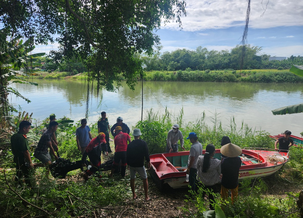 Đ&agrave; Nẵng: T&igrave;m thấy thi thể b&eacute; g&aacute;i mất t&iacute;ch ở s&ocirc;ng Y&ecirc;n- Ảnh 1.