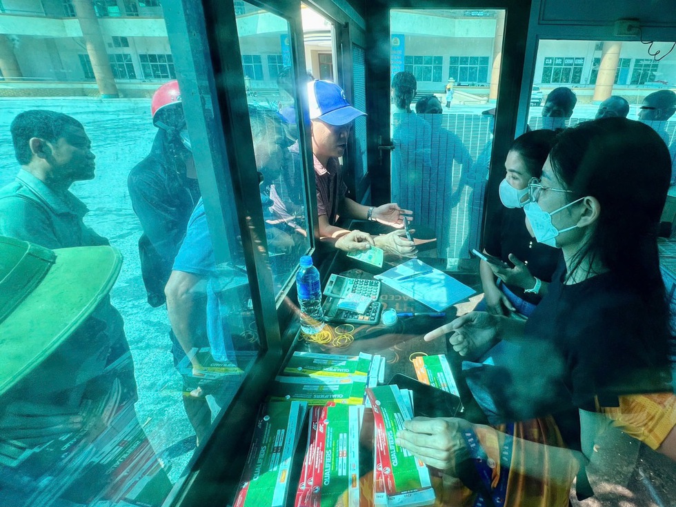 Trận U.23 Việt Nam và vòng loại châu Á không dùng VAR, trang phục đỏ ra quân: Màu may mắn!- Ảnh 2.