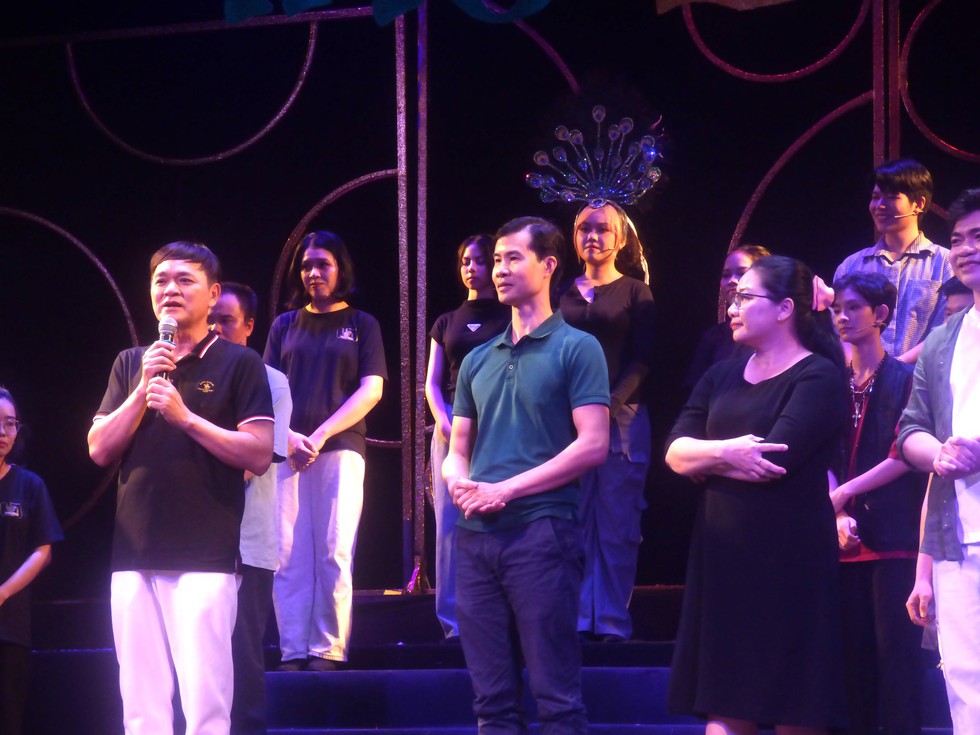 Năng lượng thanh xu&acirc;n từ những &lsquo;l&ograve;&rsquo; đ&agrave;o tạo s&acirc;n khấu- Ảnh 2.