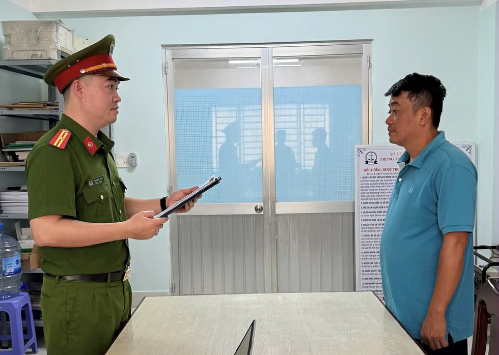 Tin lời người y&ecirc;u g&oacute;p vốn mua đất, người phụ nữ bị lừa đảo 2 tỉ đồng- Ảnh 1.